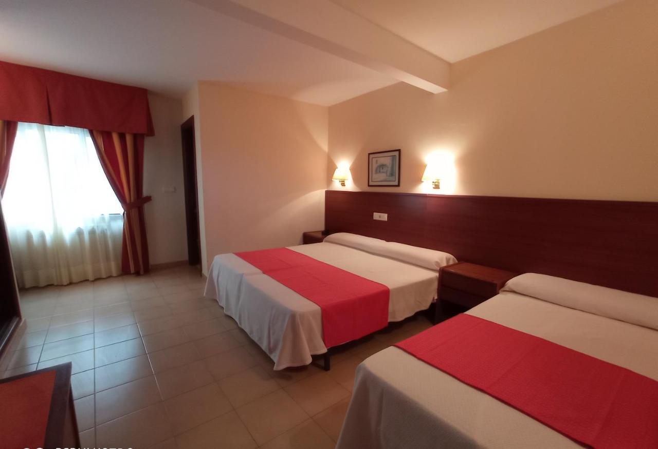 Hotel Siroco Portonovo Eksteriør bilde